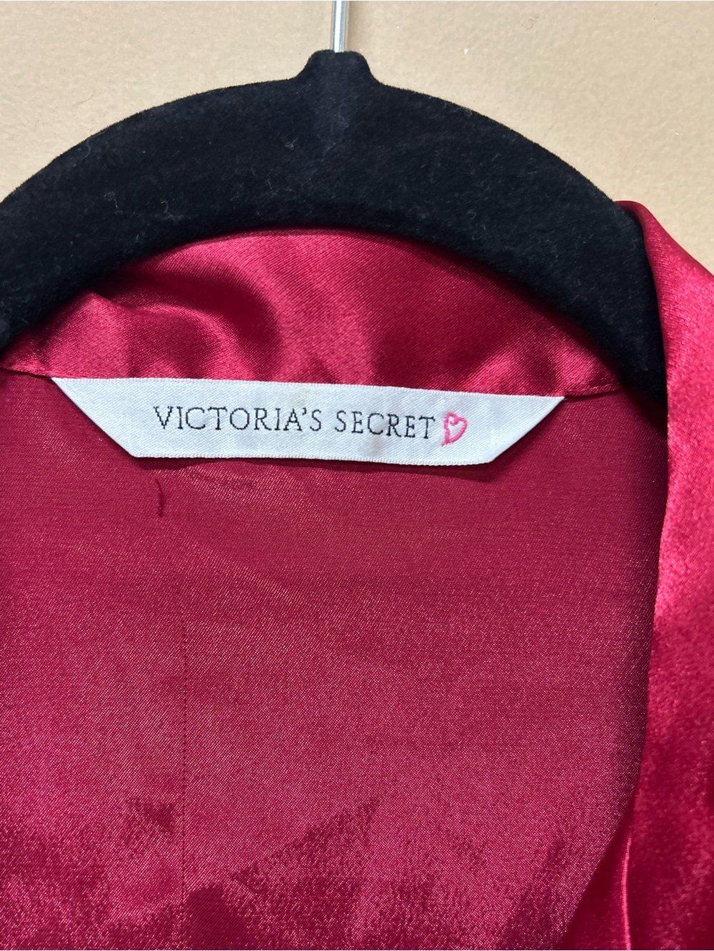 Victoria’s Secret Satin Nightshirt Size Large Red Vintage - Picture 2 of 6